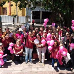 Blitz Rosa promove conscientização contra o câncer de mama