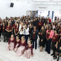 Mulheres que Vencem se reúnem em Caçador (SC)