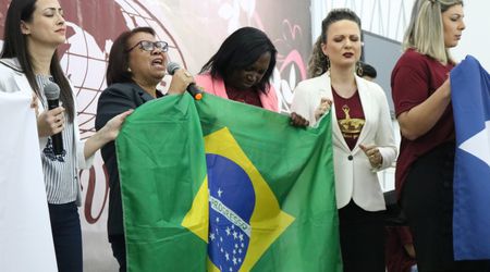 Mulheres que Vencem se reúnem em Caçador (SC)