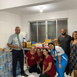 Entrega de donativos no Rio de Janeiro